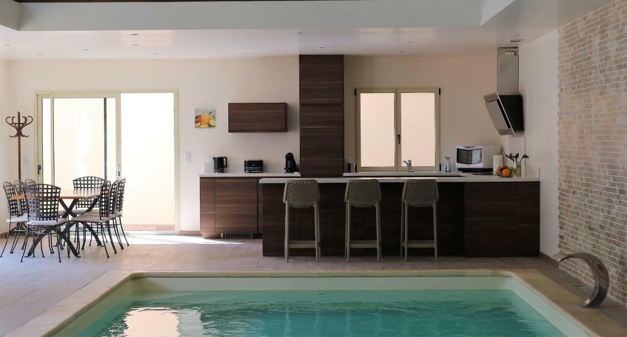 Gite Jet D'Eau Avec Piscine Interieure 30 Minutes Versailles Montainville  Dış mekan fotoğraf