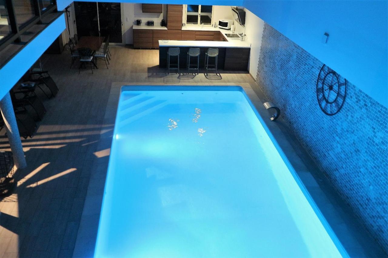 Gite Jet D'Eau Avec Piscine Interieure 30 Minutes Versailles Montainville  Dış mekan fotoğraf